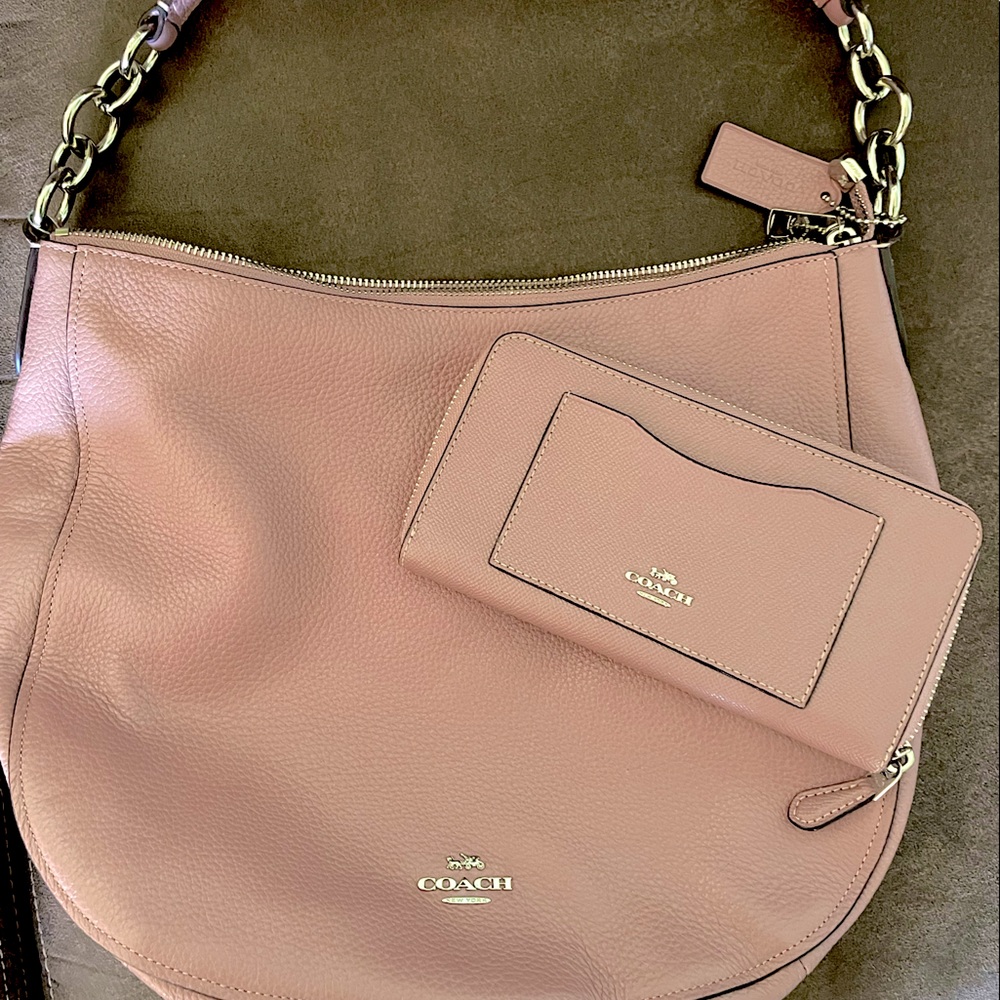 Coach purse and wallet